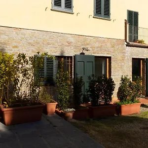 Rosso Del Chianti Couette-café